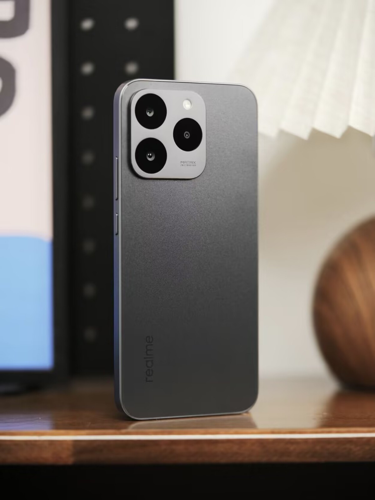 Realme 15T 6.57″ 5G 50MP Mediatek Dimensity 6400 Max 7000mAh Super battery life