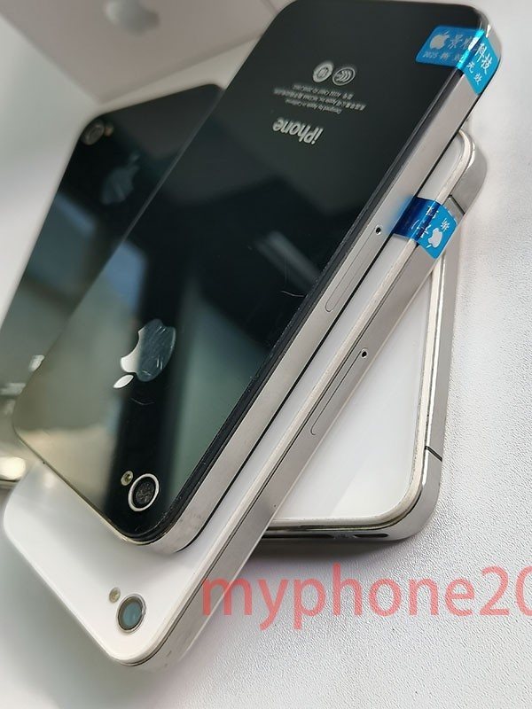 Apple iPhone 4 – 8GB/16GB/32GB storage – iOS 7 – Smartphone – Unlocked