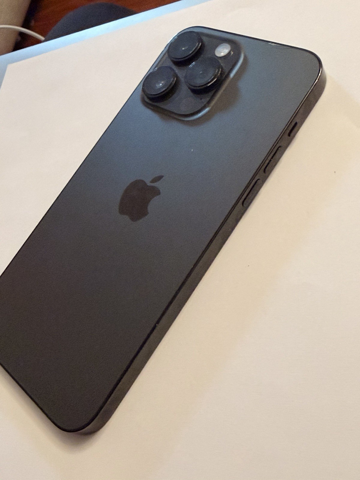 Apple iPhone 14 Pro Max – 256 GB – Space Black (Unlocked) A2651 For parts -READ