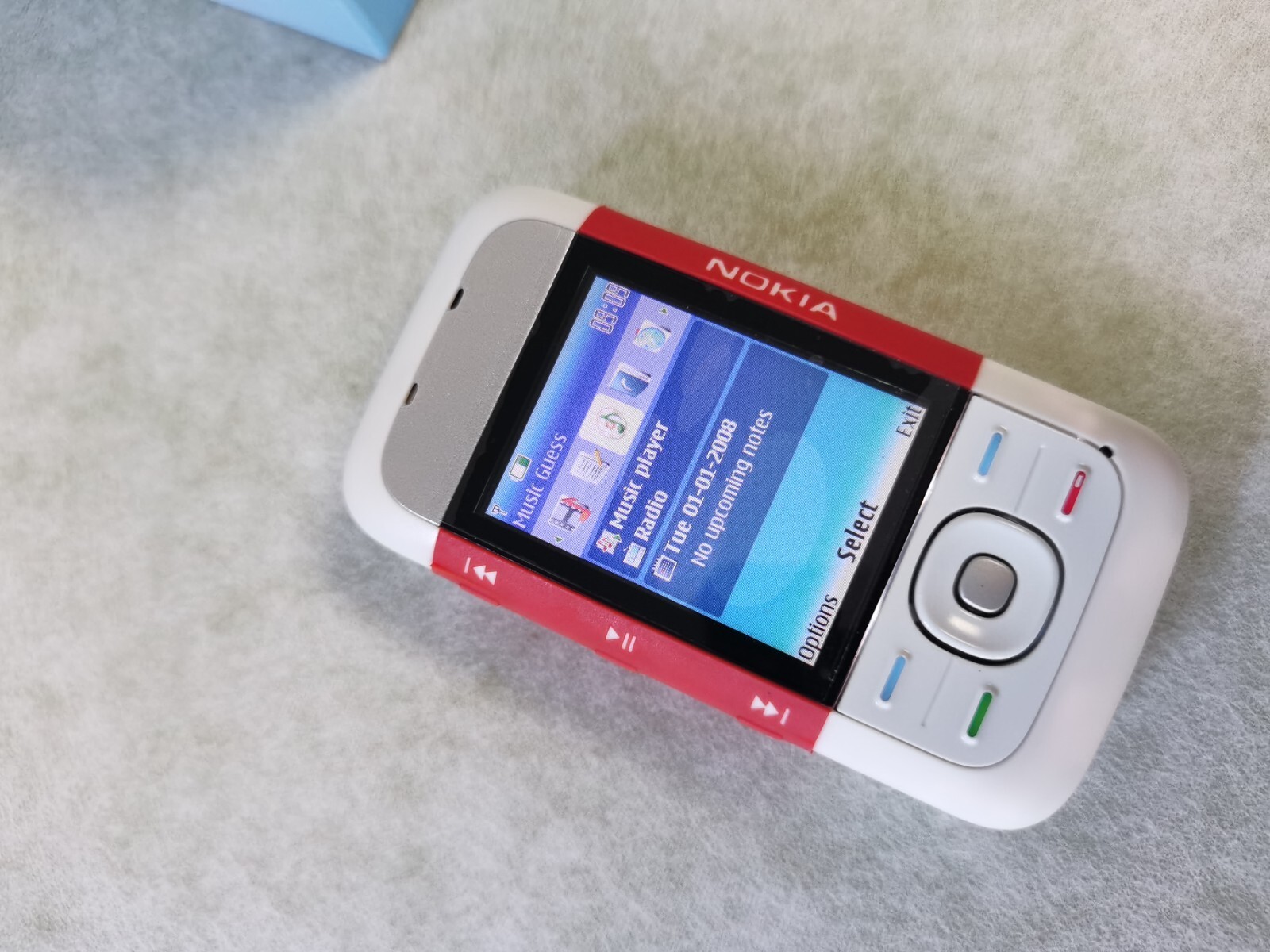 Nokia 5300 XpressMusic UNLOCKED( GSM) MP3 FM ORIGINAL Cellular Phone