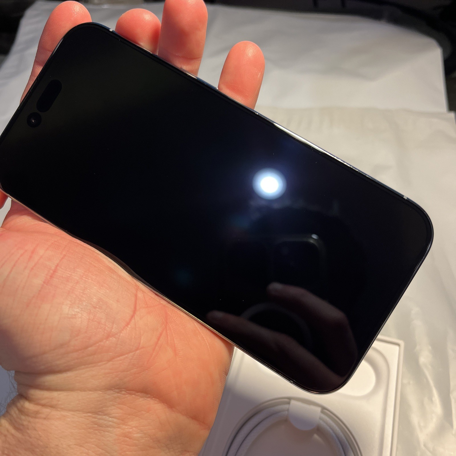 Apple iPhone 17 Air – 256GB (CRICKET ONLY) In Box – Amazing Condition (#634)