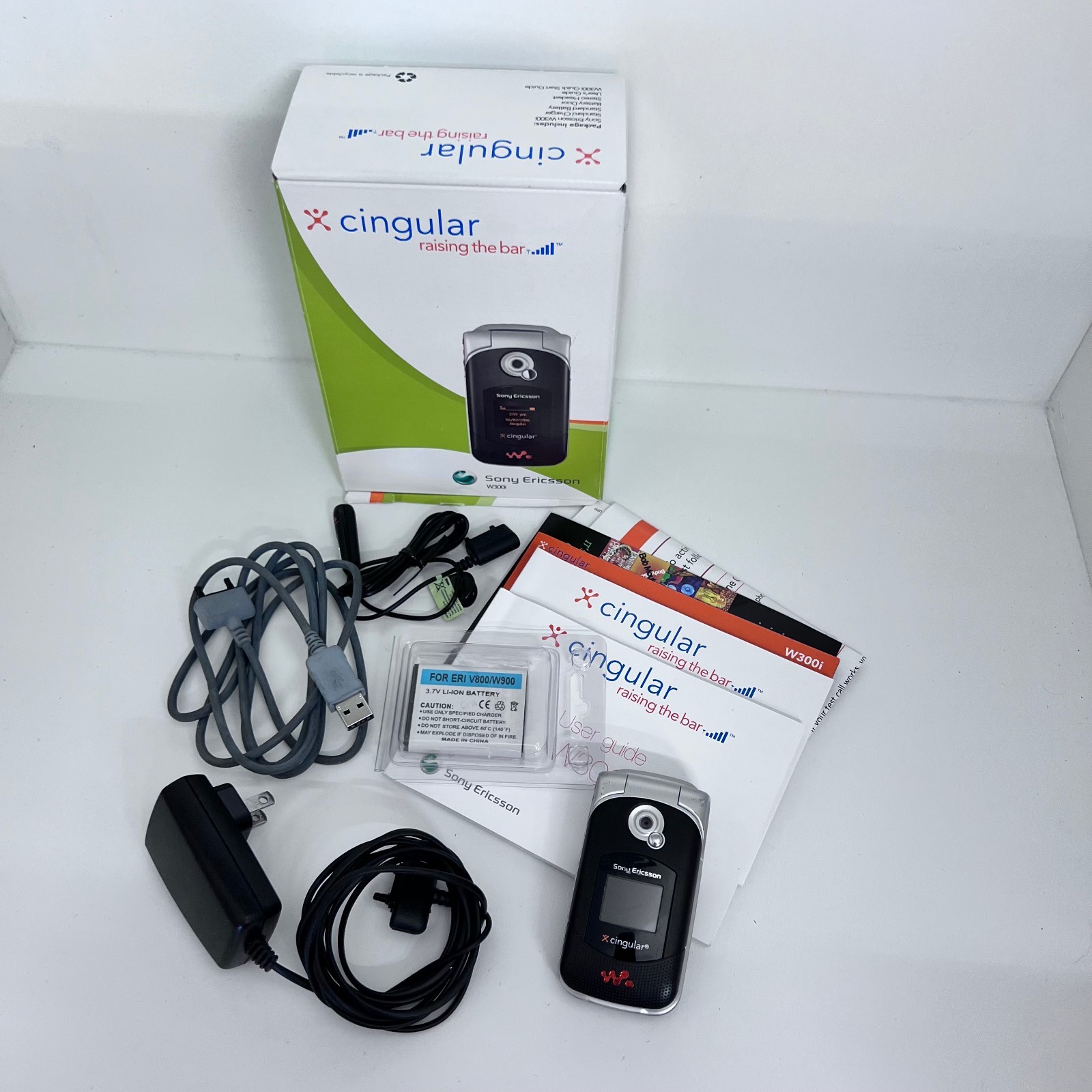 Sony Ericsson Walkman W300i (Cingular Wireless) MP3 Flip Phone Vintage Tested