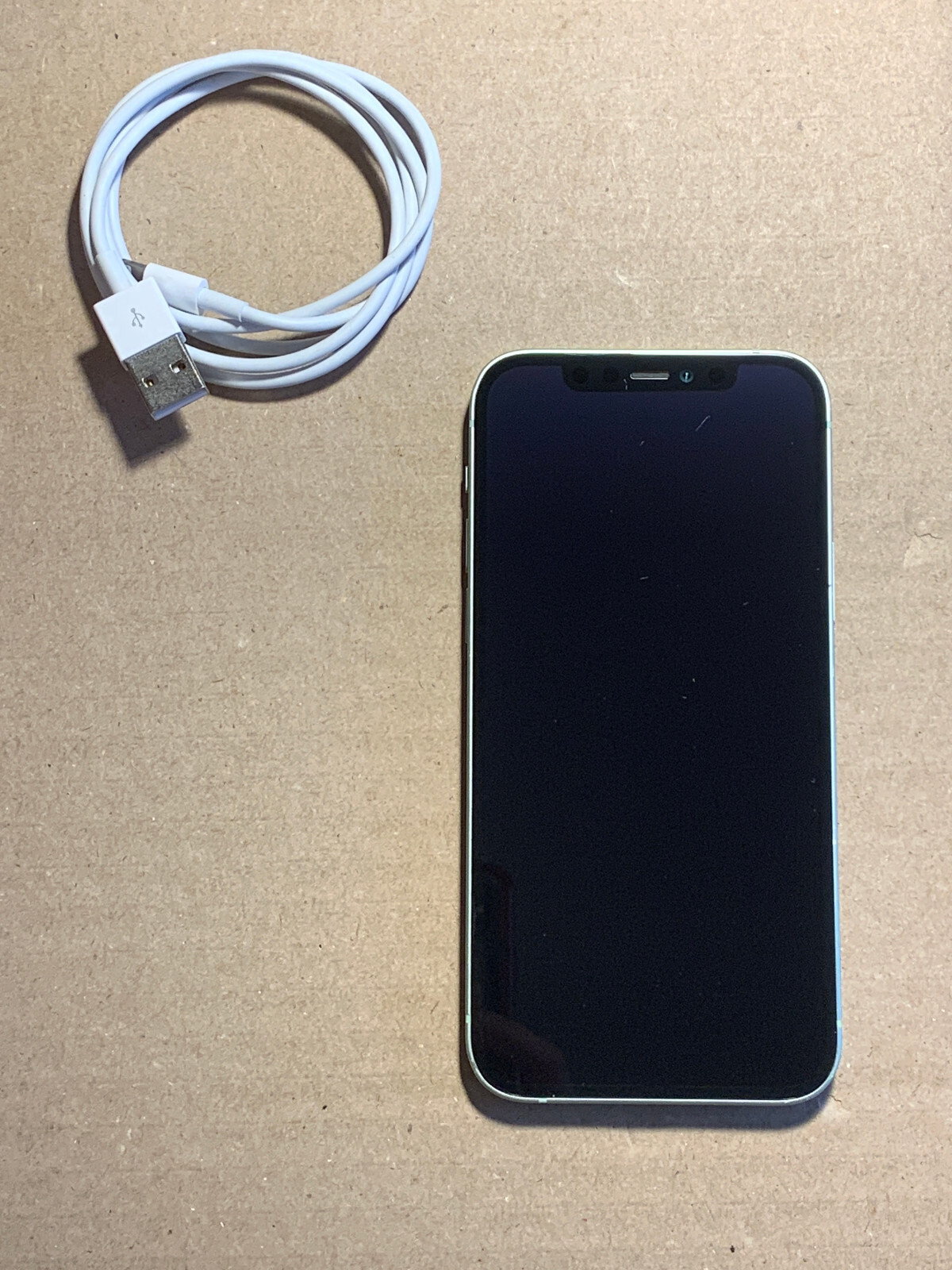 Apple iPhone 12 64GB – Green Unlocked (CDMA + GSM) A2172 READ