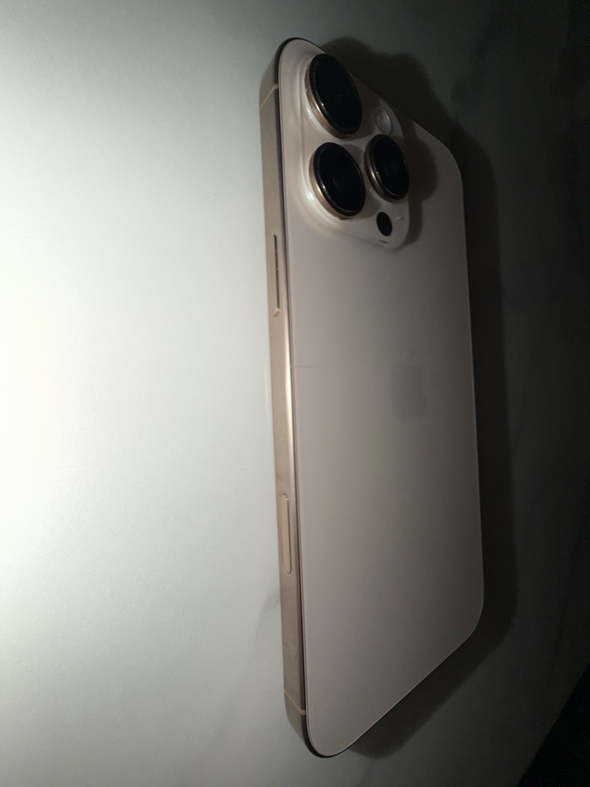 apple iphone 16 pro max 256gb att