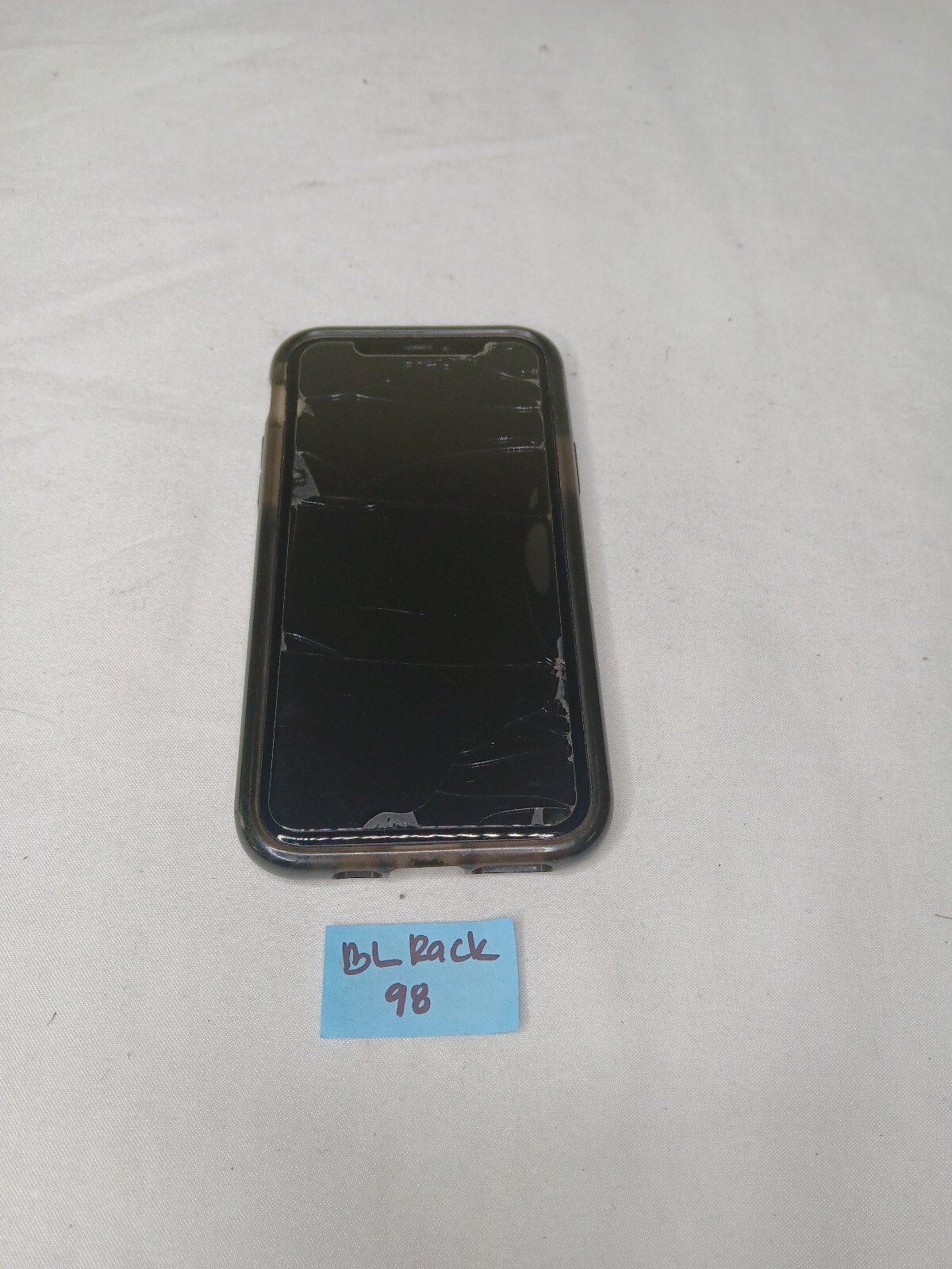 Apple iPhone 11 *Read description* LOCKED