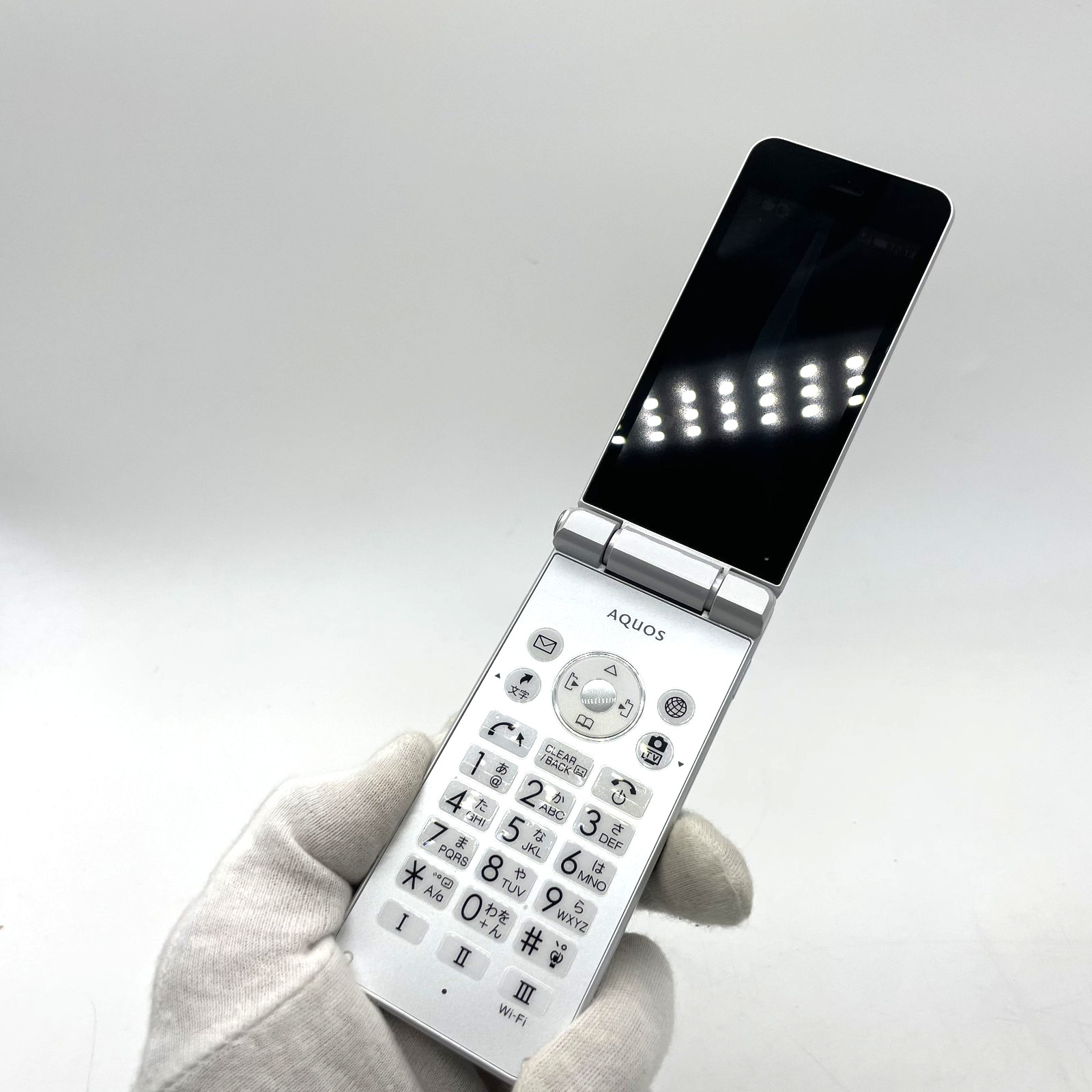 AQUOS SoftBank 601SH Sharp White Japanese Flip Phone Keitai Mobile Japan