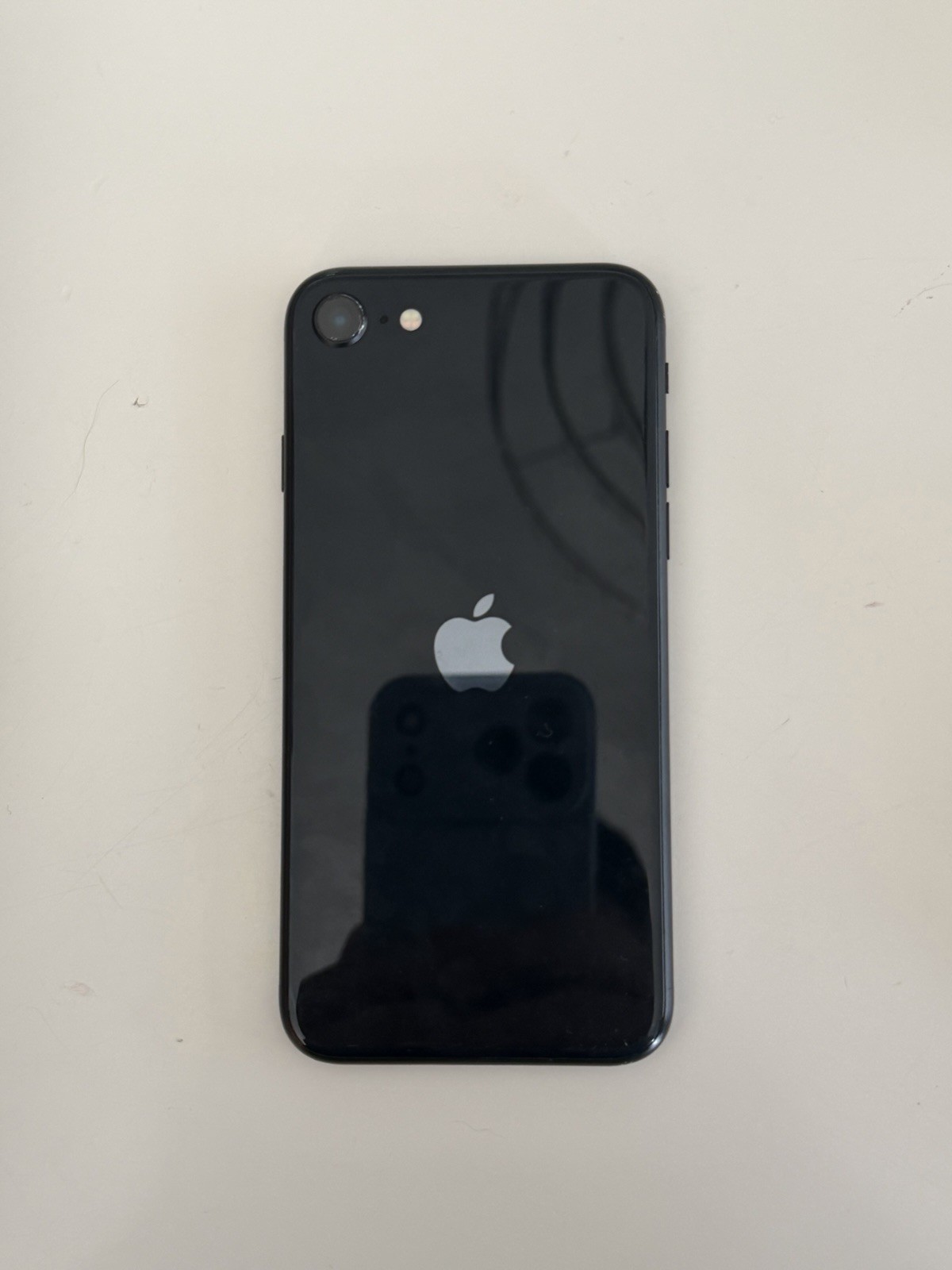Apple iPhone SE 3rd Gen – 128GB – Midnight (Unlocked)