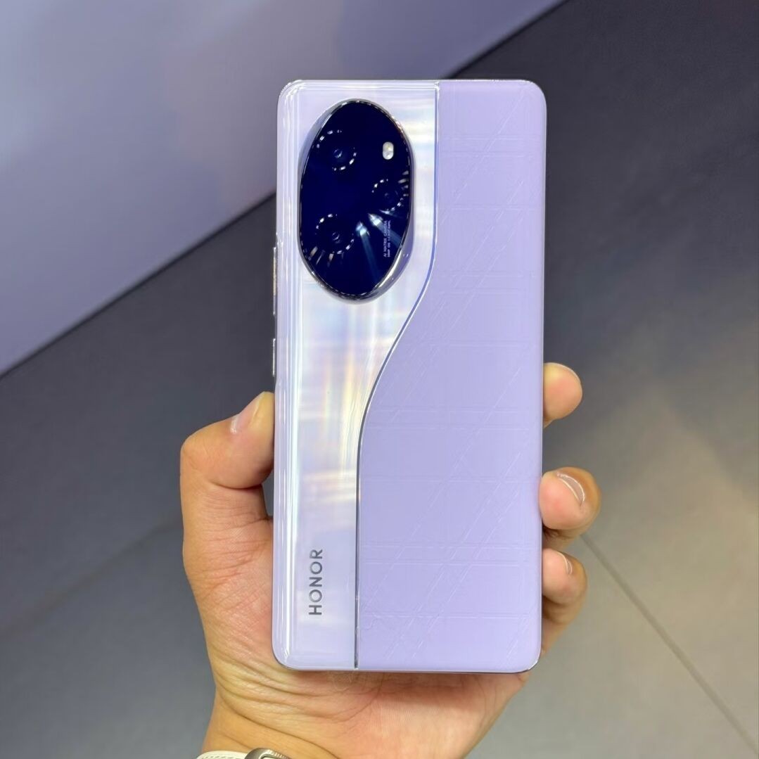 Honor 100 Pro 6.78″ 50MP 6.7″ Snapdragon Android Google smartphone