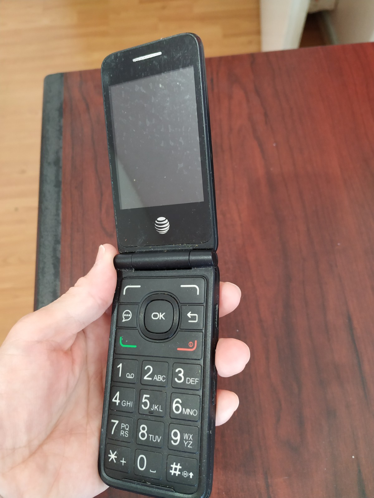 Alcatel 4044O 1GB AT&T Flip Cell Phone Works Great (Big Buttons)