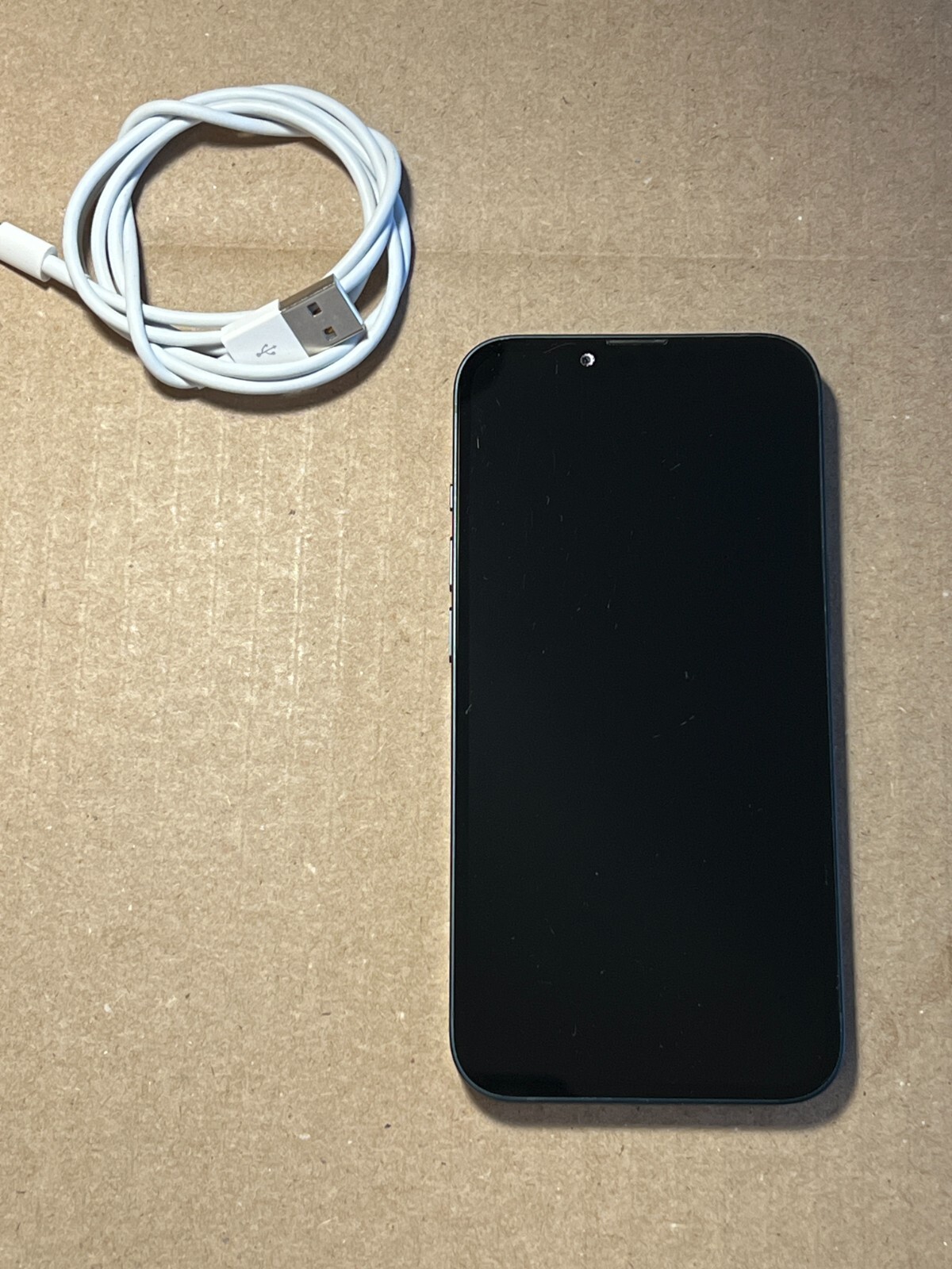 Apple iPhone 13 – 128GB Midnight unlocked A2482 (CDMA + GSM)