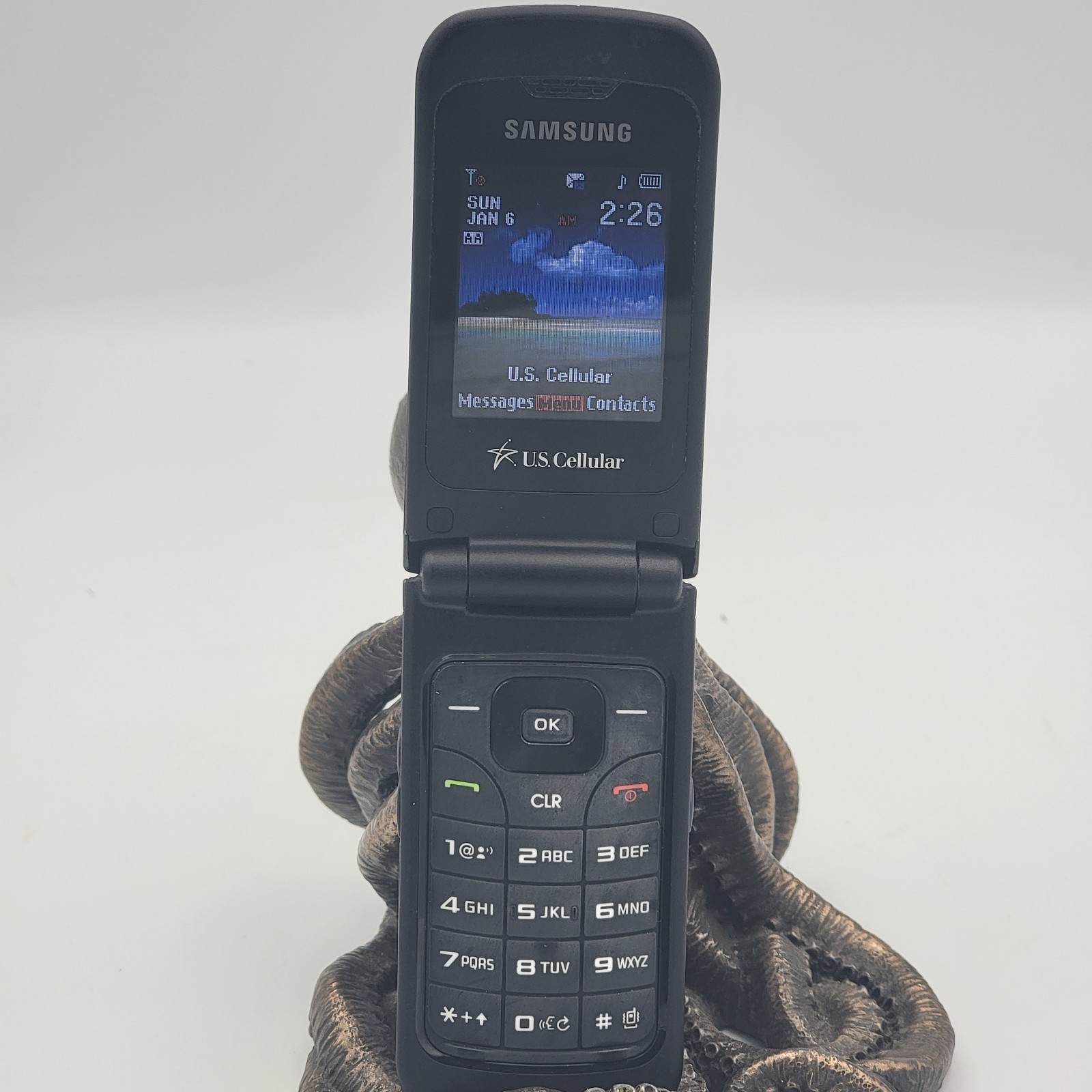 Samsung Chrono SCH-R260 (U.S. Cellular) – 51MB – CDMA – Blue Cellular Flip Phone