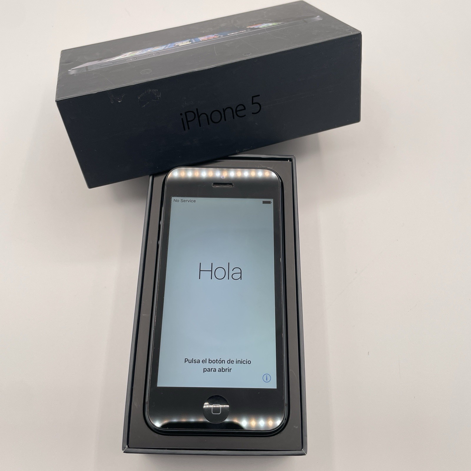 Apple iPhone 5 A1429 – 16GB Black w/Box Verizon (Factory Reset) PARTS ONLY