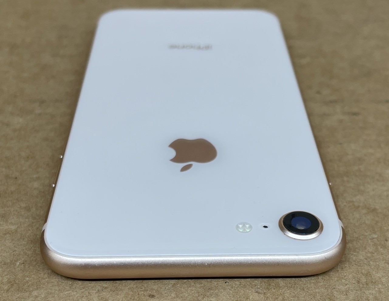 Apple iPhone 8 A1863 64GB Wi-Fi + Cellular UNLOCKED MQ6M2LL/A – Gold | 16.7.15