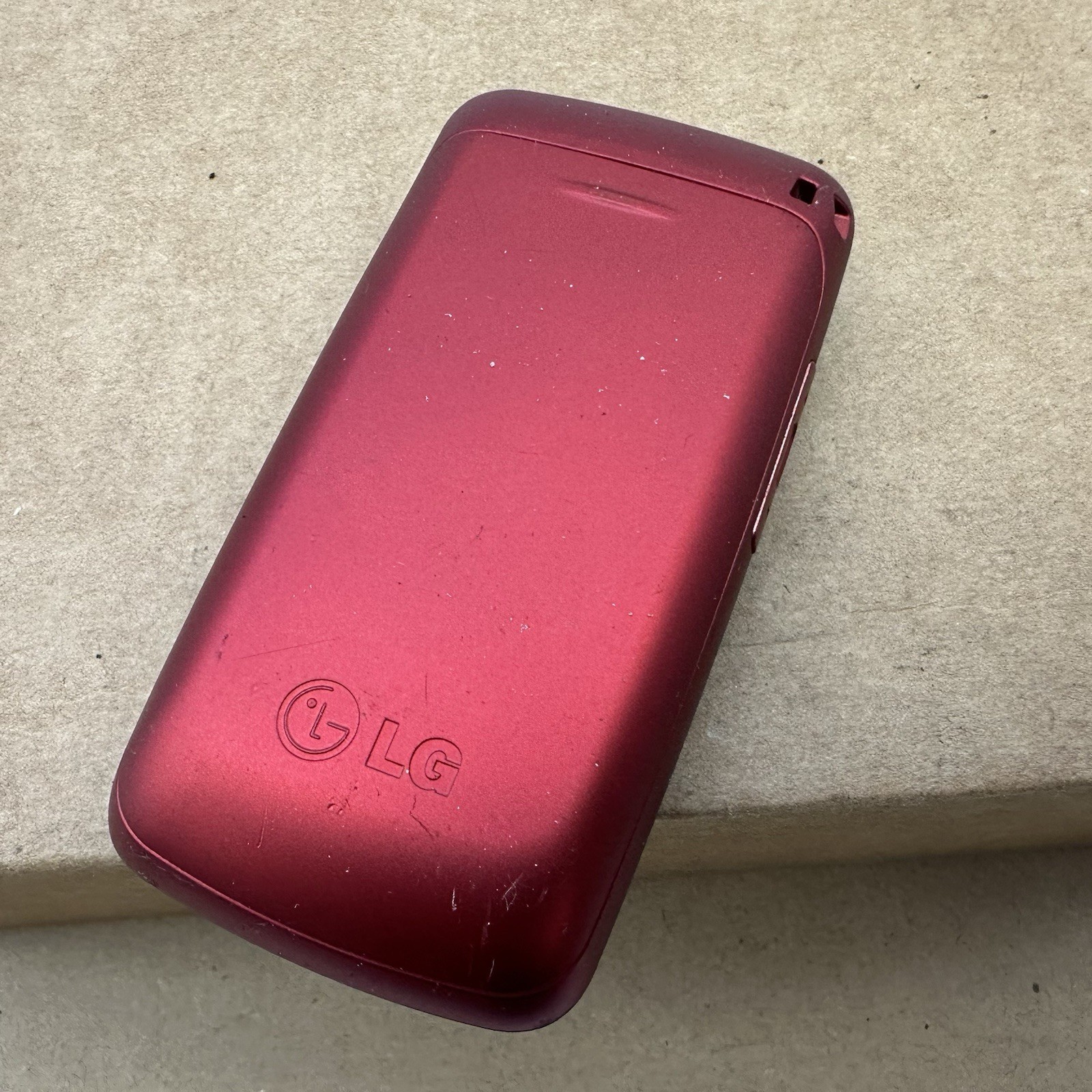 LG GS170 – Red (T-Mobile) Cellular Flip Phone – Used – Untested