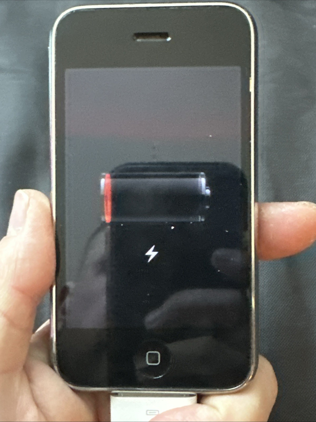 Apple iPhone 3GS – 32GB – Black (Unlocked) A1303 (GSM)   
