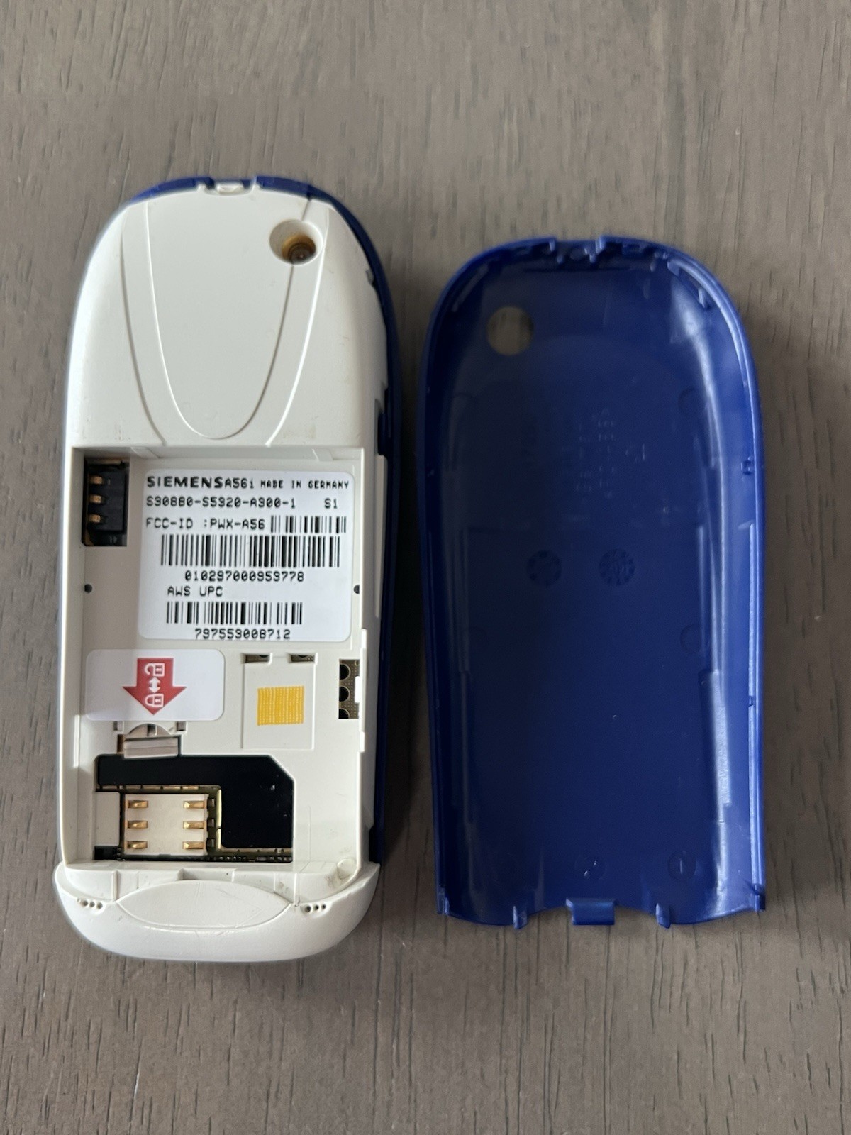 Siemens A56i AT&T Wireless GSM Dual Band Bar Cell Phone Parts Only Used