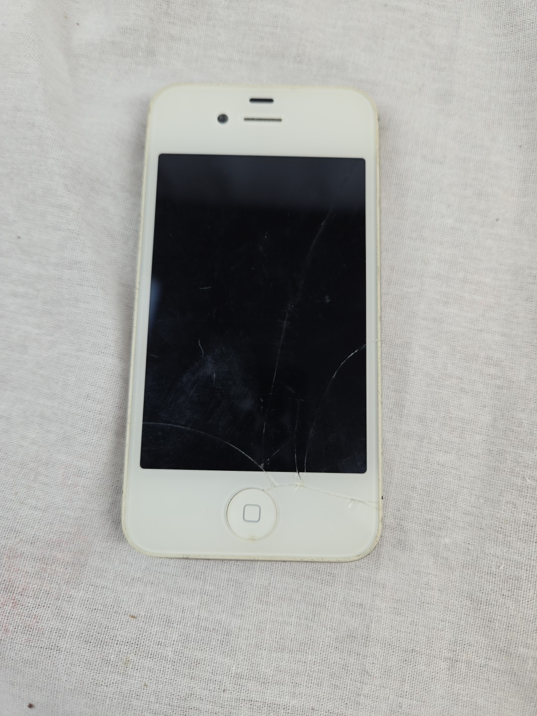 Apple iPhone 4 (Model A1387) – For Parts / Not Tested
