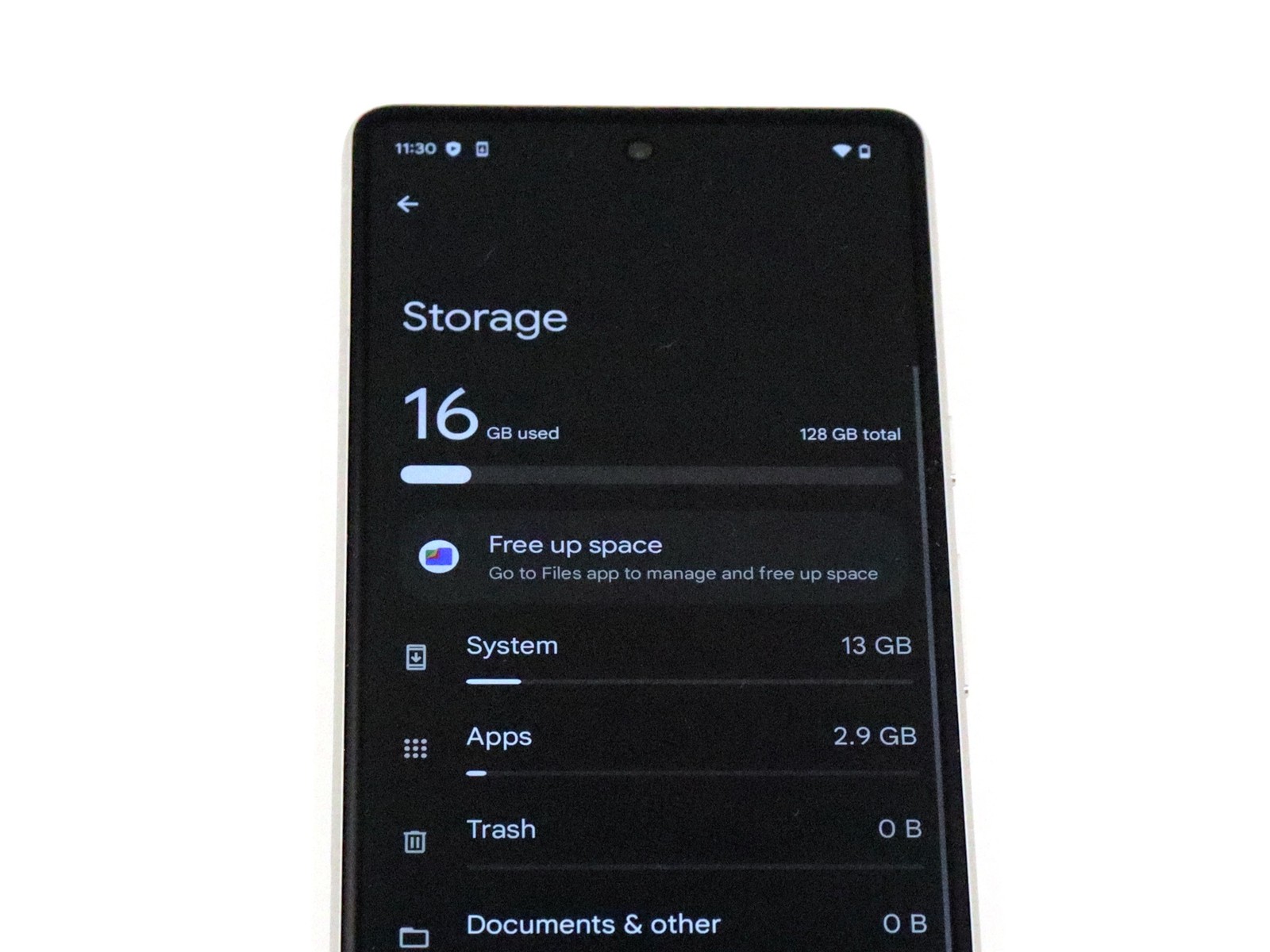 Google Pixel 7 128GB Unlocked 6.3 inch (Snow – White)