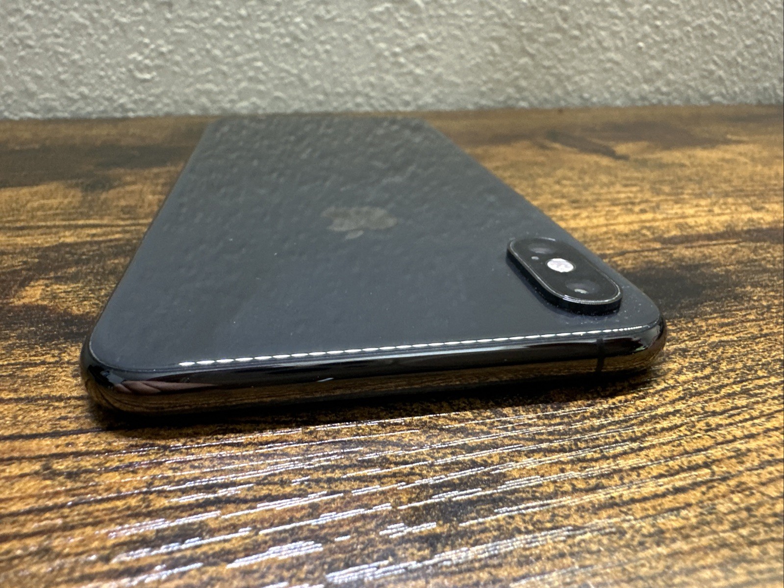 Apple iPhone XS Max 256GB Space Gray A1921 – T-Mobile Locked