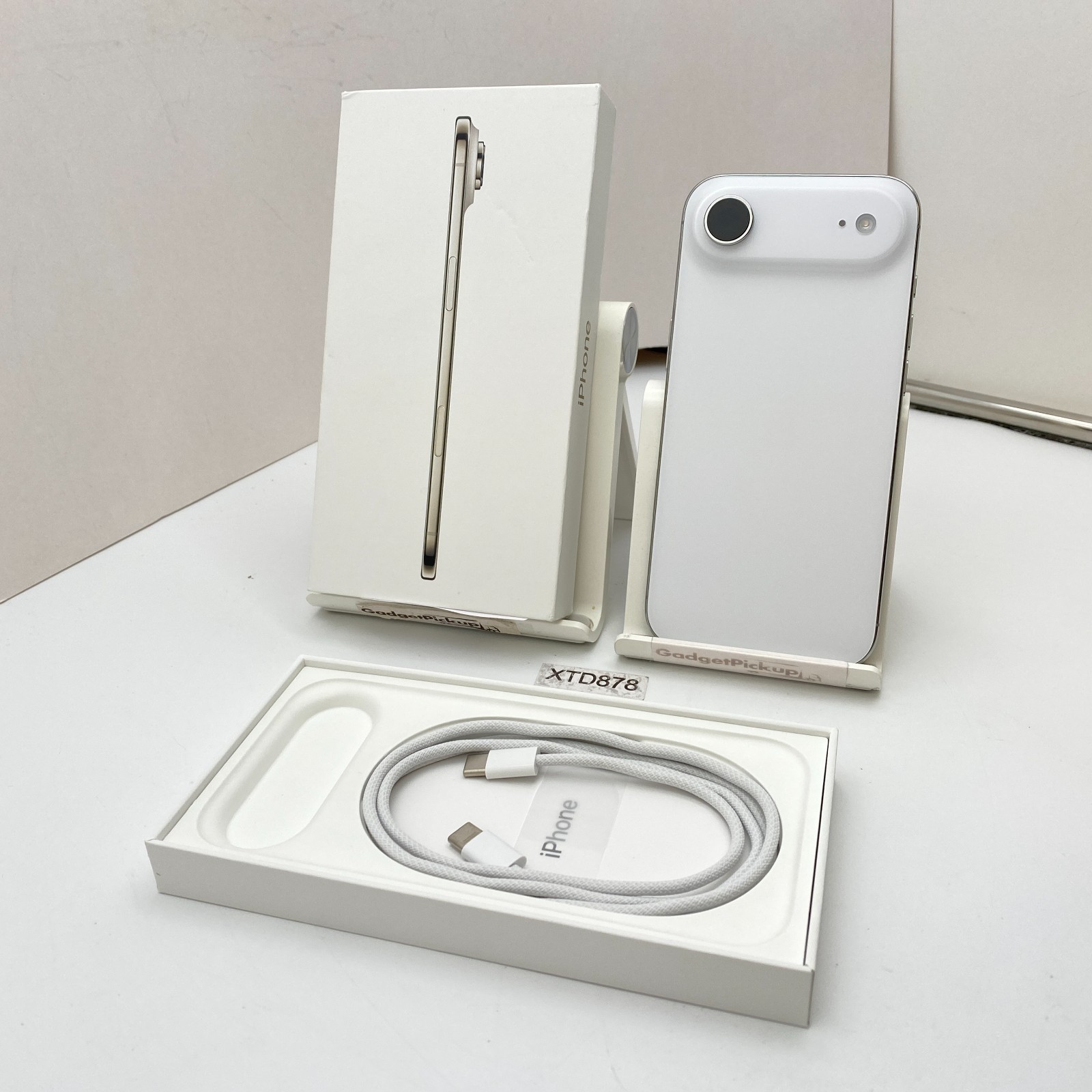 Apple iPhone Air – 1TB – Cloud White (Unlocked) – Open Box