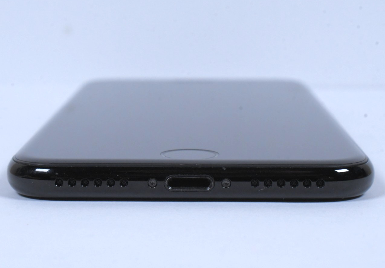 Apple iPhone 7 A1660 MN8Q2LL/A Black 128GB AT&T GSM & CDMA Works Great