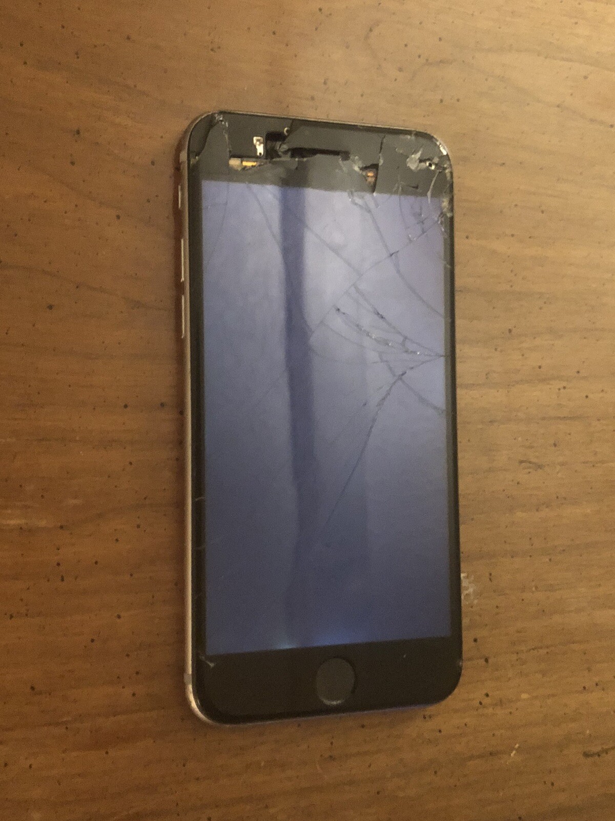 Apple iPhone 6s – 128GB – Silver (AT&T) A1633 (CDMA + GSM) – For Parts Only