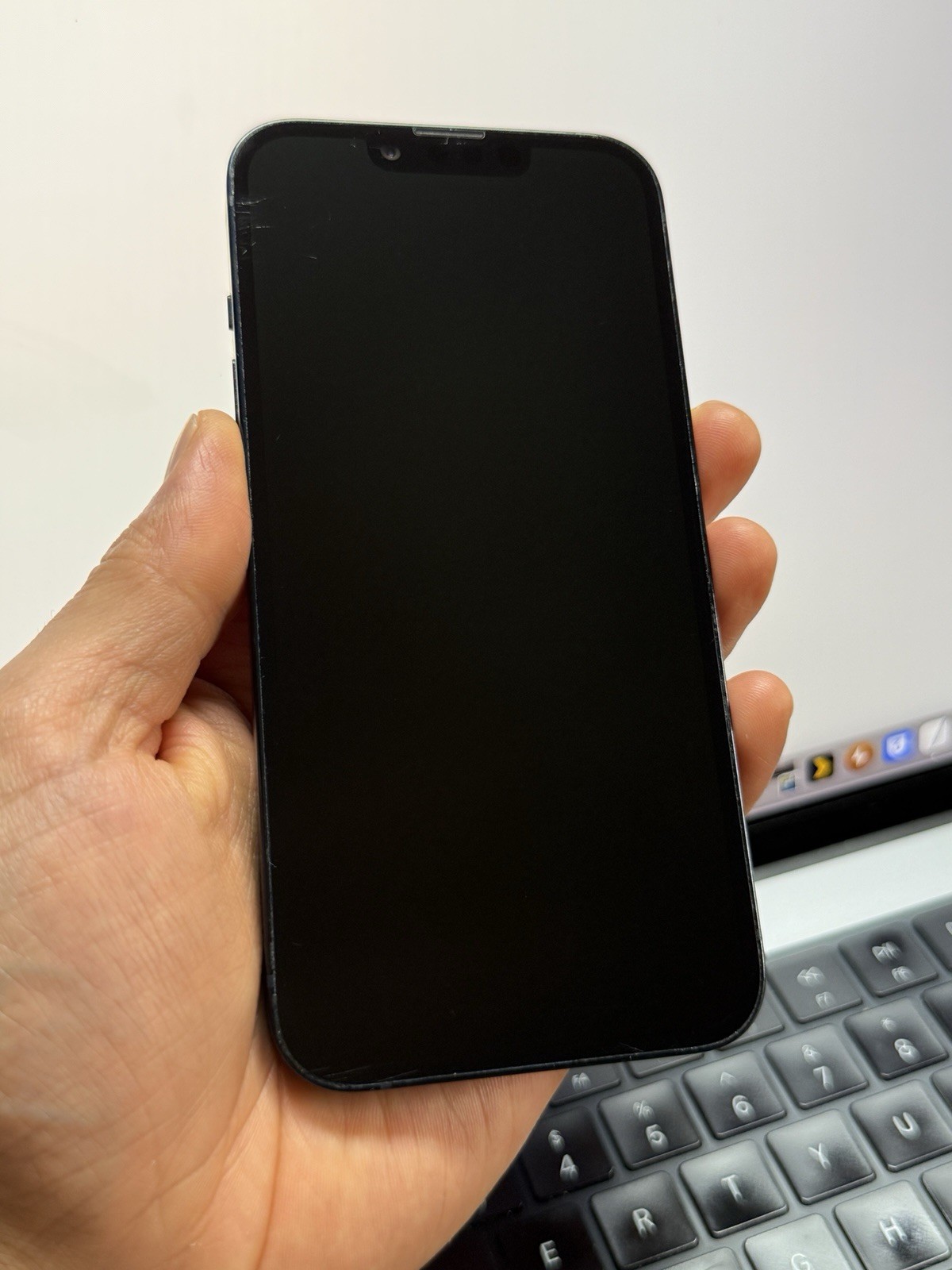 Apple iPhone 14 Factory Unlocked Black / Midnight 128GB #24249