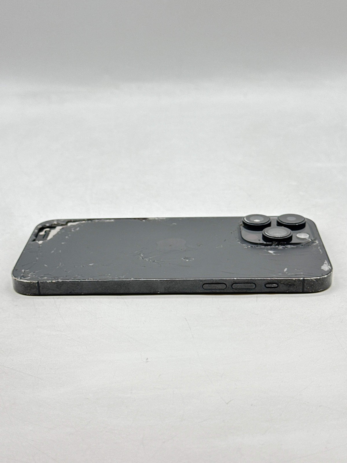 AT&T Apple iPhone 14 Pro Max A2651 256GB Space Black – Cracked Read!