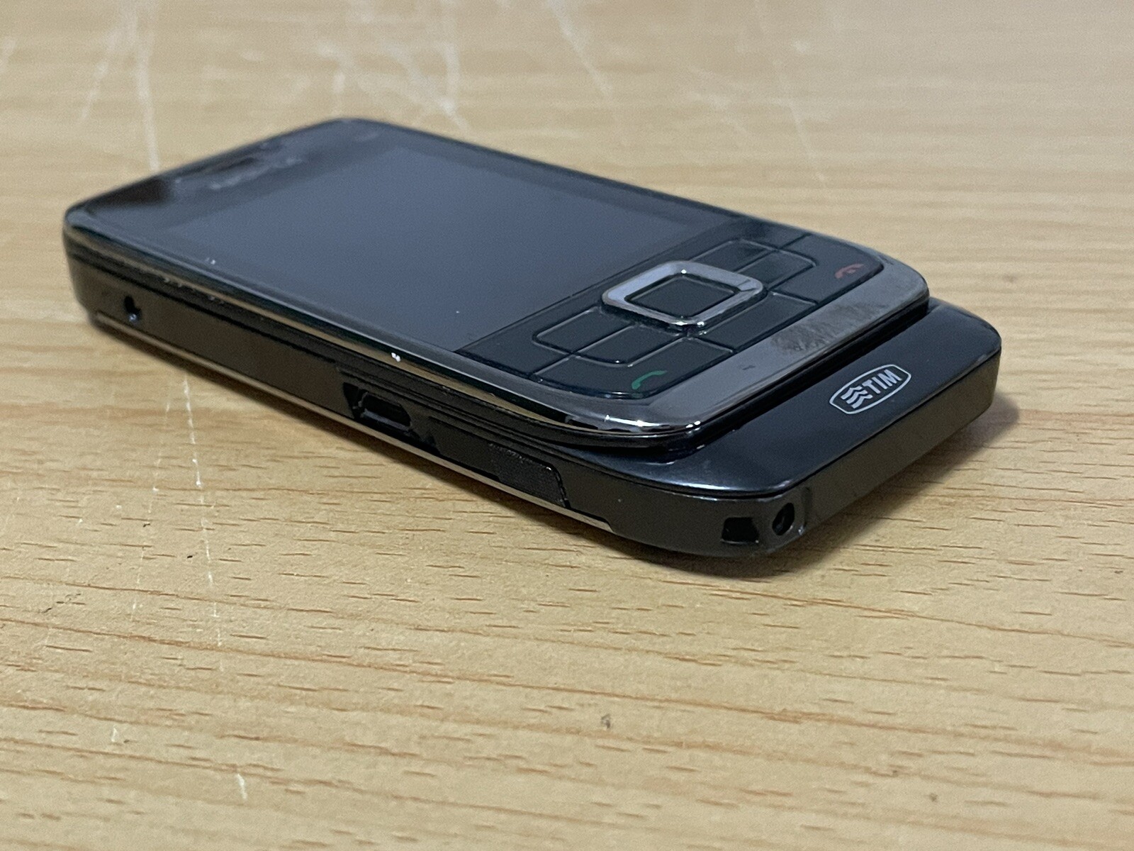 Nokia E66 Phone With Battery Charger All Original 128mb Additional