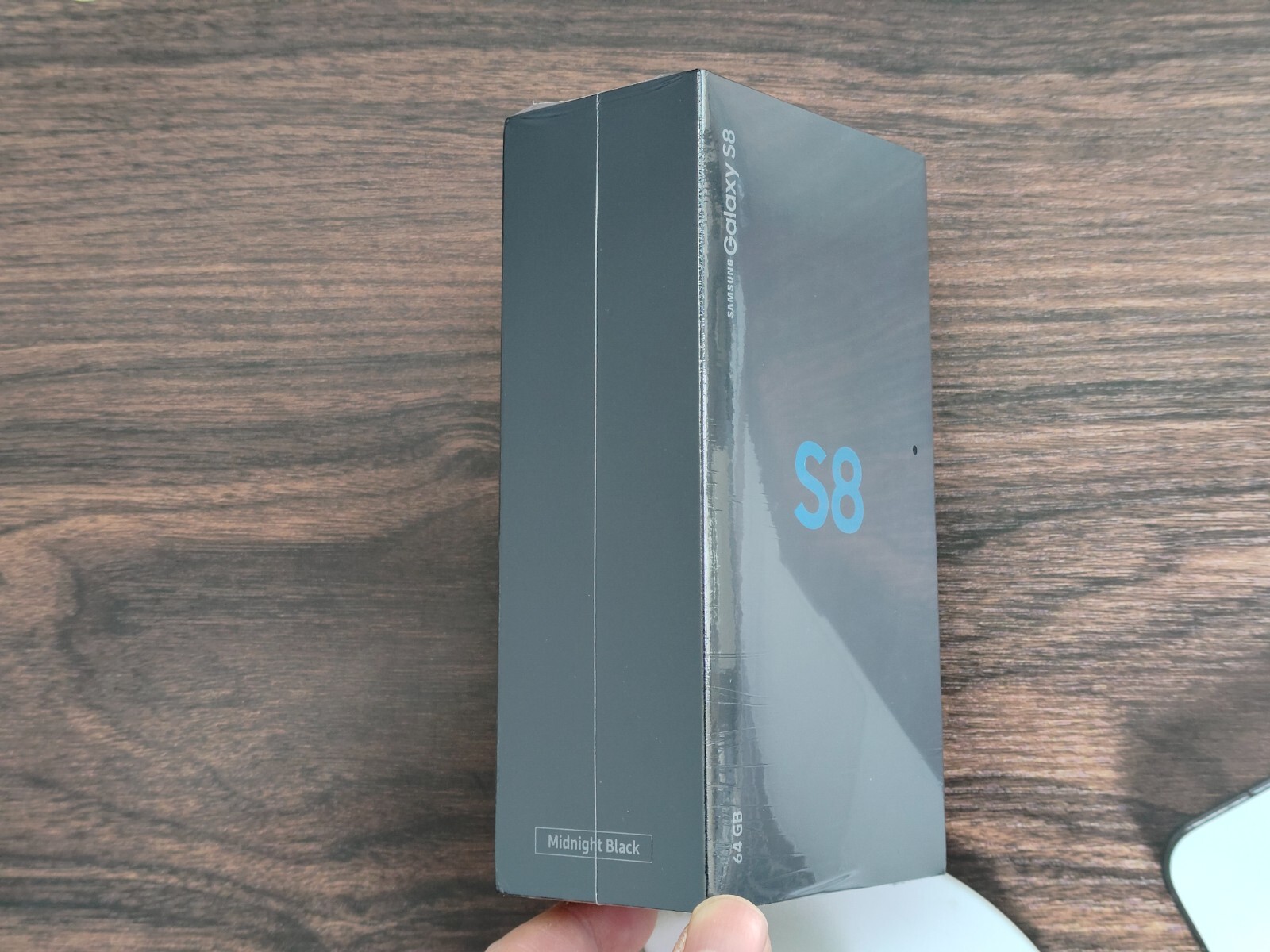 New&Sealed Samsung Galaxy S8 64GB G950U/G950F UNLOCKED Andriod Smartphone