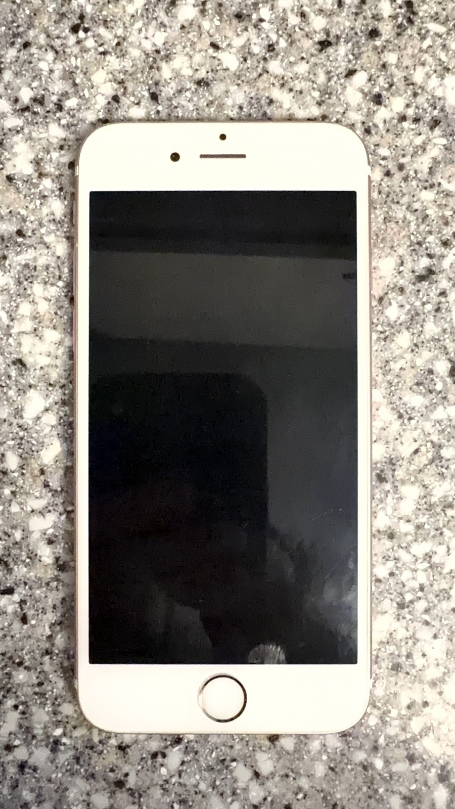 Apple iPhone 6s in Rose Gold 64GB locked At&t