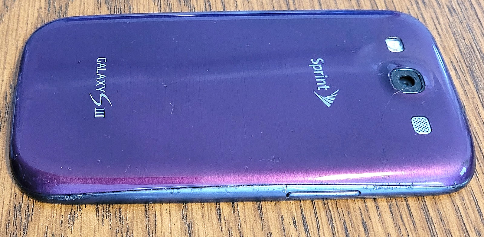 Samsung Galaxy S3 SPH-L710 – Purple ( Sprint ) Smartphone – Very Rare Color/READ