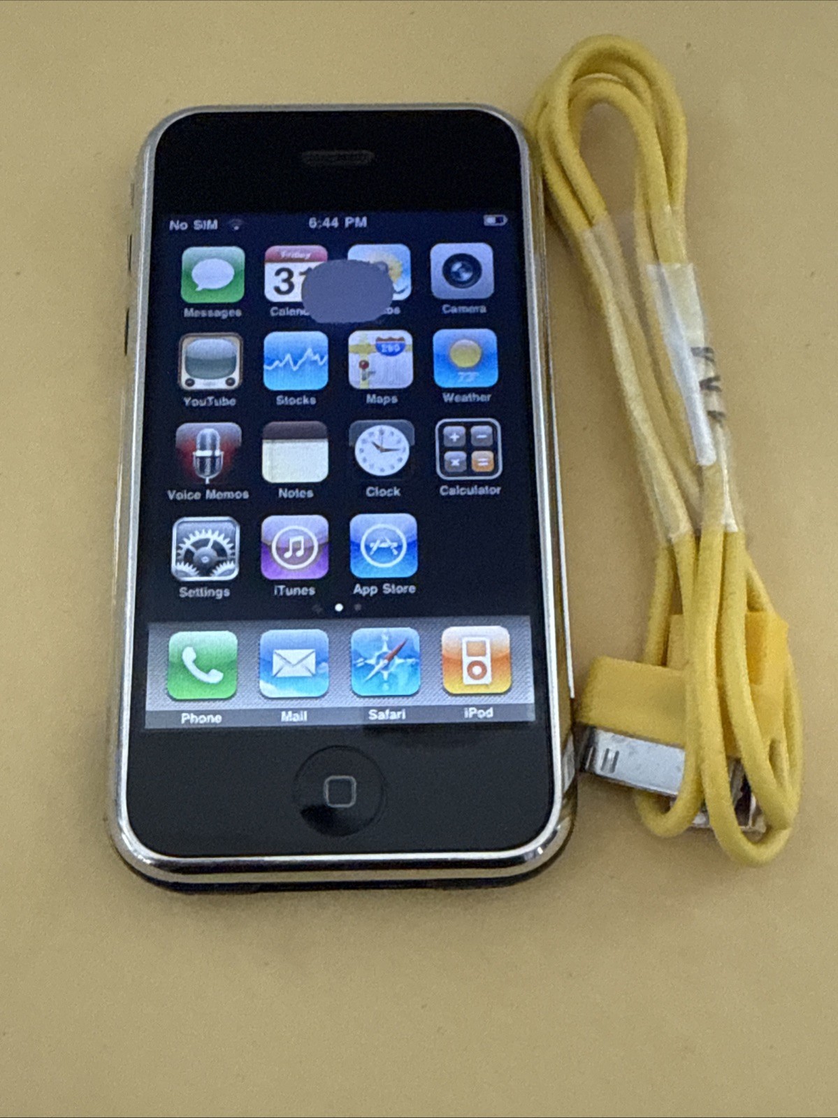 Apple iPhone 1st Generation – 8GB – Black – A1203 (GSM)