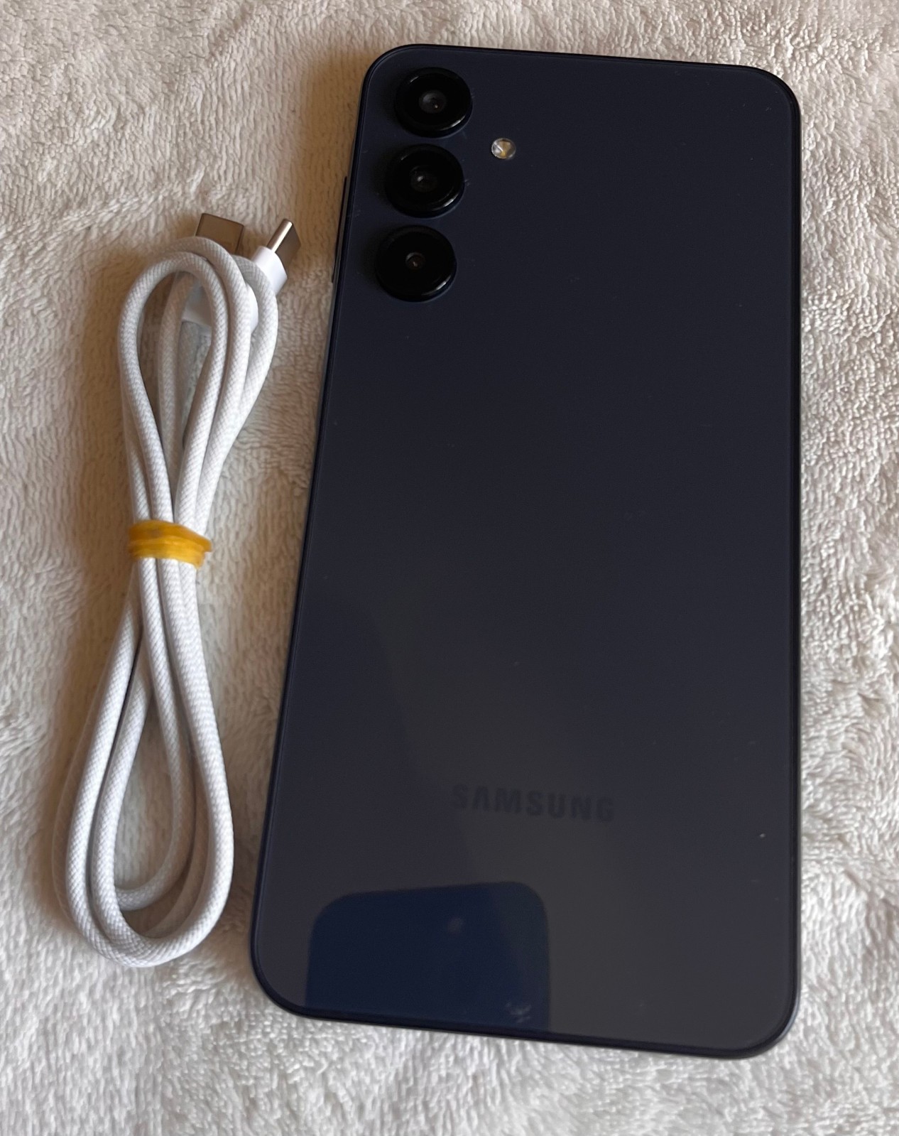 Samsung Galaxy A16 5G, 128GB, 4GB RAM, 50MP (Cricket Prepaid) Blue – Used, Good