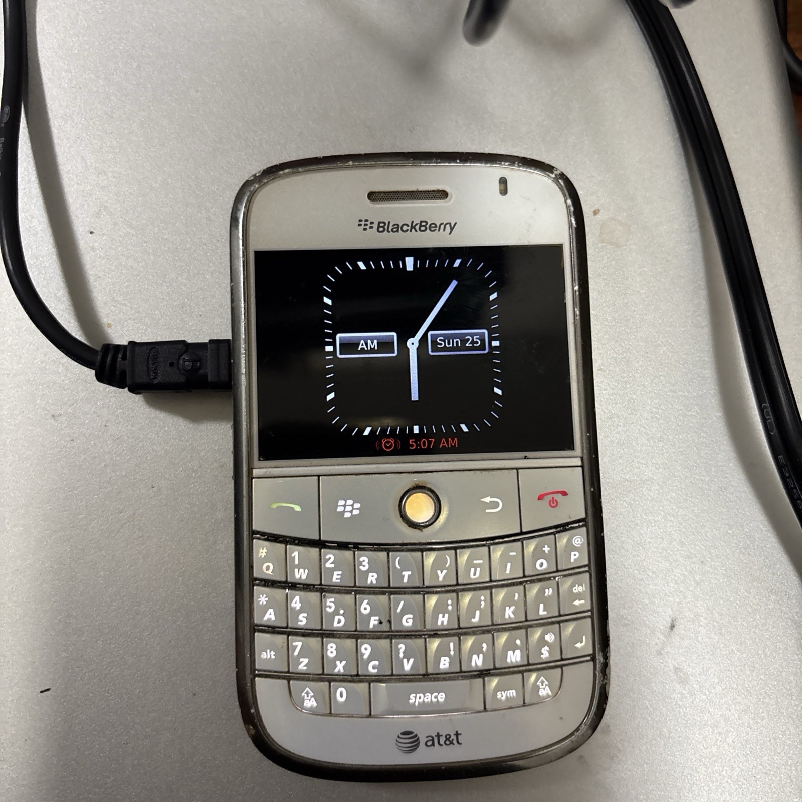 Vintage Blackberry Bold 9000
