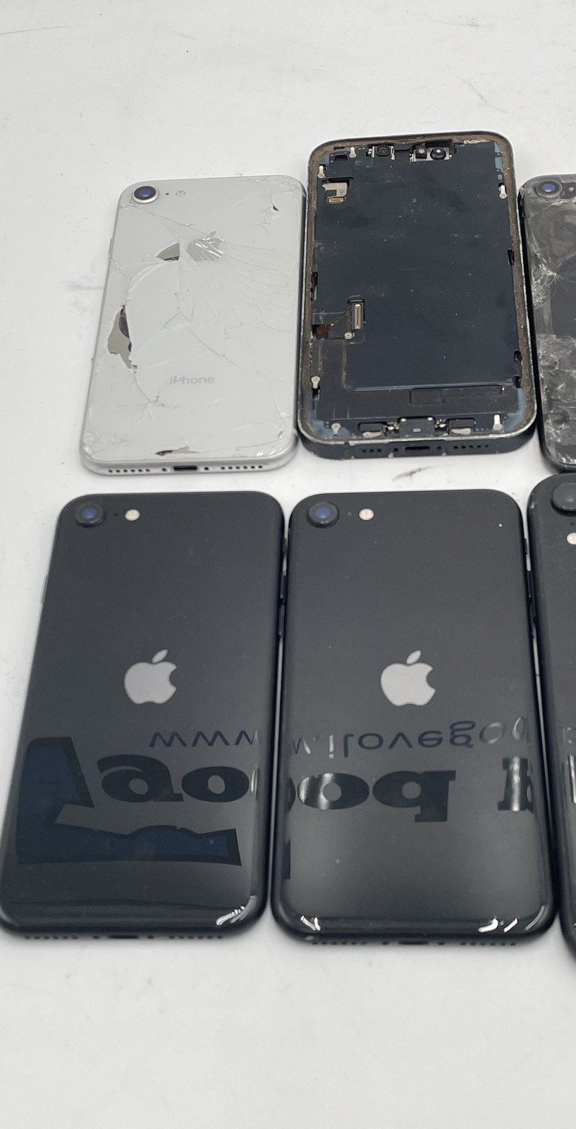 Apple iPhone X XR XS Mixed Cracked Broken For Parts Or Repair Lot Of 12