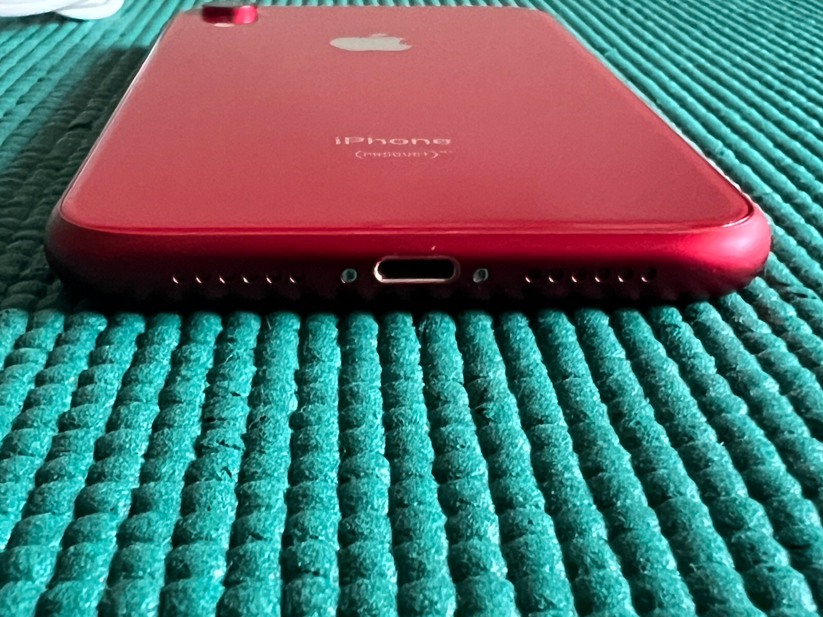 Apple iPhone XR – 64GB – Red (Unlocked) A1984 (CDMA + GSM)
