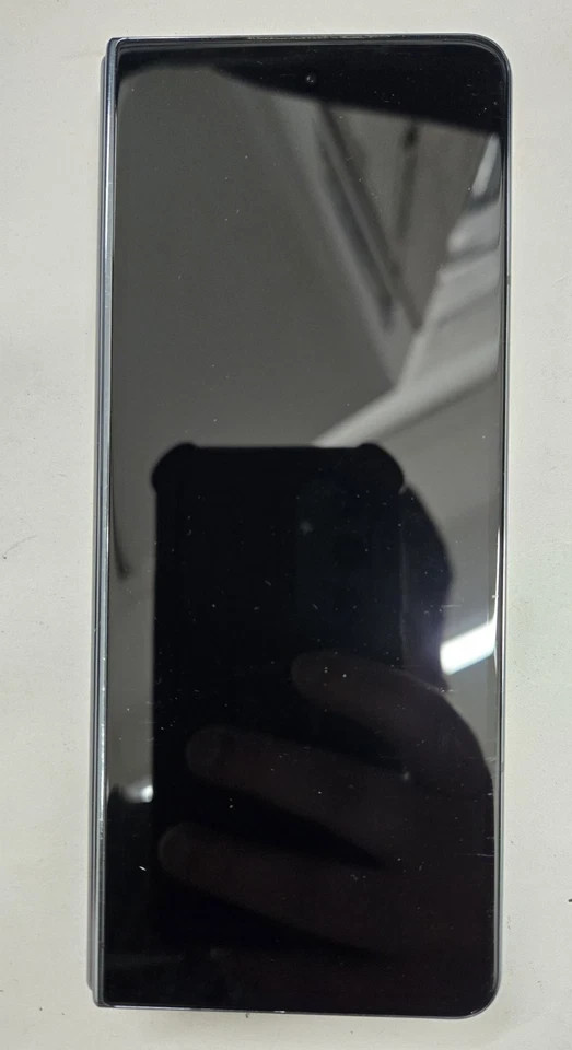 Samsung Galaxy Z Fold4 – SM-F936U 256GB Graygreen (Unlocked) CRACKED BACK *READ*
