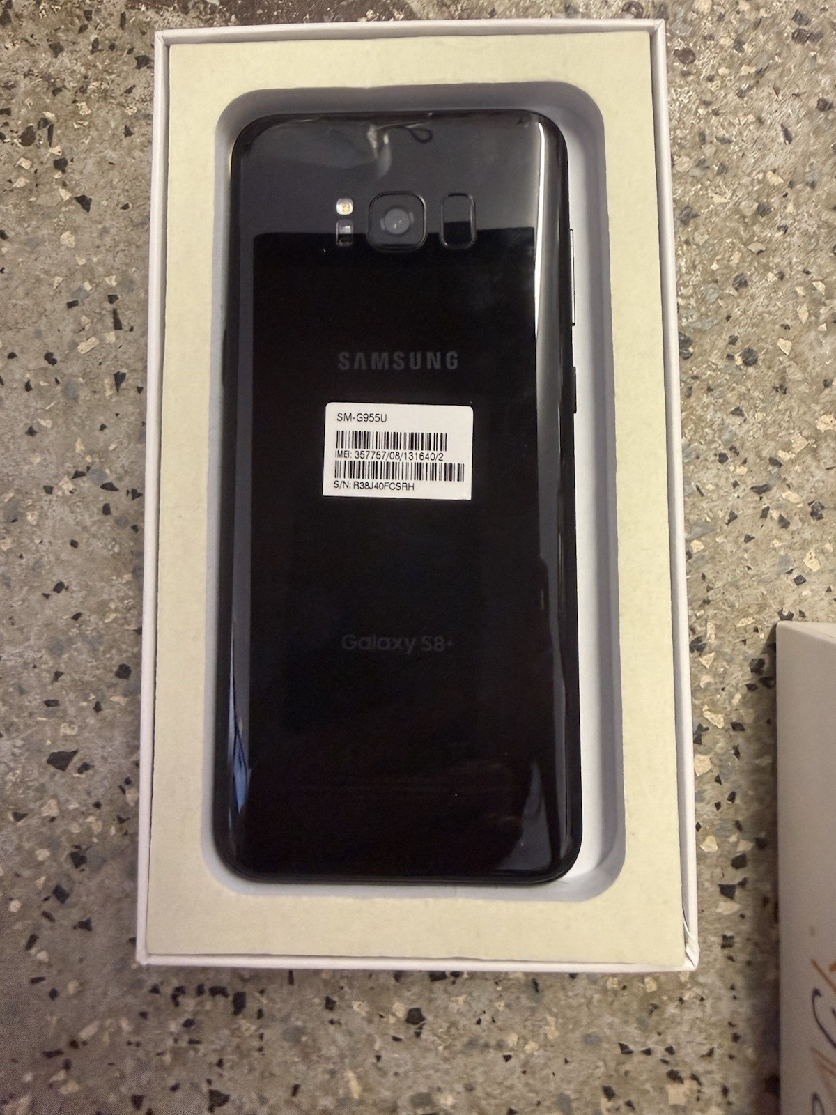 NIB Samsung Galaxy S8 SM-G955U – 64GB – Midnight Black (AT&T)