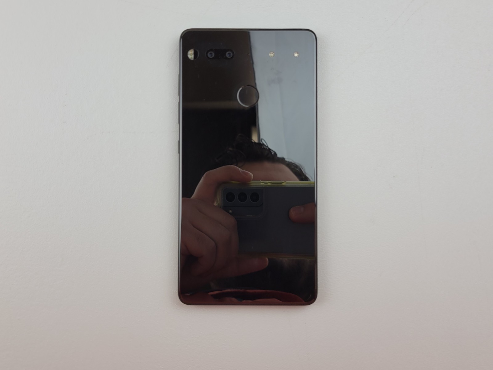 Essential Phone (PH-1) 128GB – Black (Sprint) Smartphone – H2899