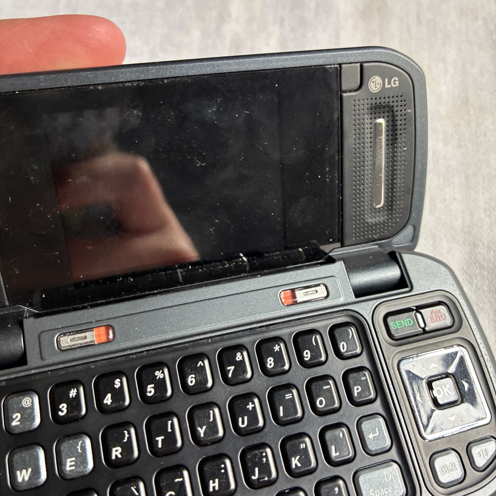 812.LG VX-9900 Very Rare – For Collectors – No Sim Card – CDMA UNTESTED