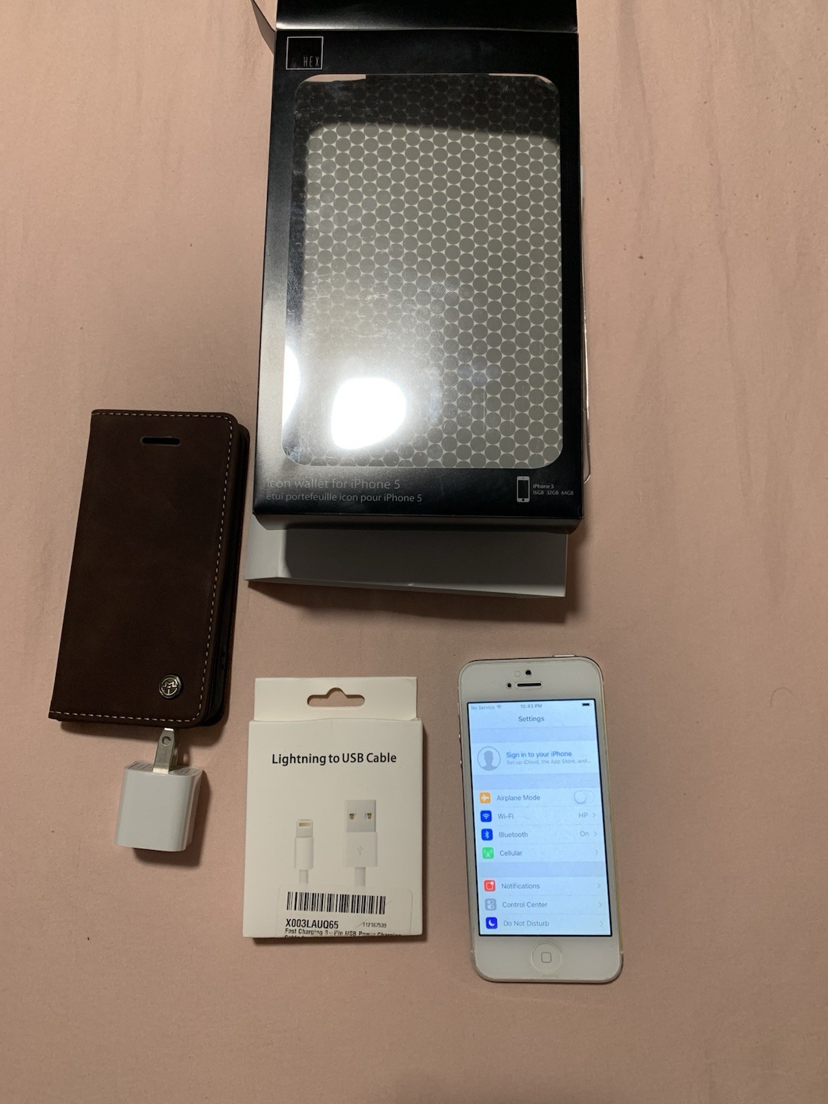 Apple iPhone 5 – 16 GB – White (Unlocked) Free Shipping