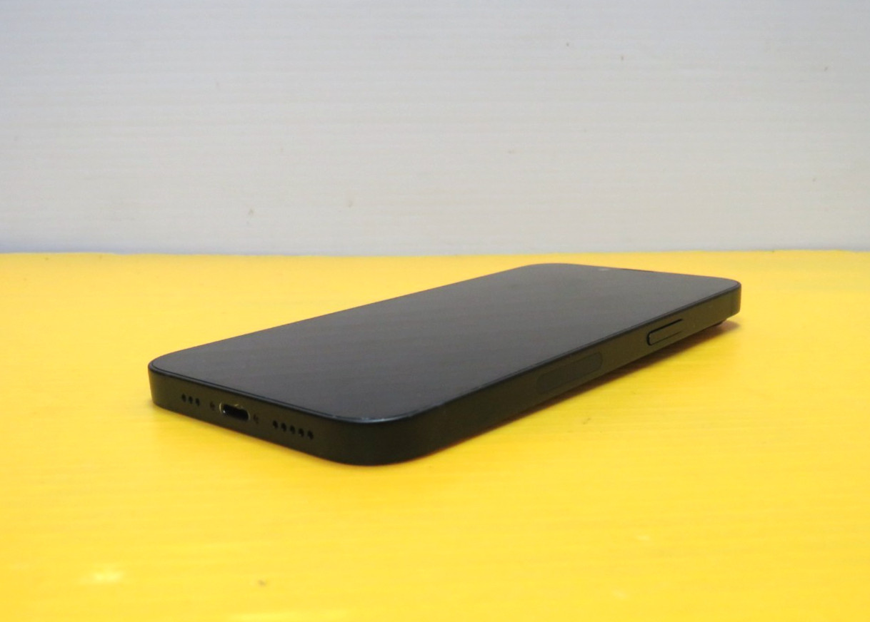 Apple iPhone 14 MPUA3LL/A 128GB Midnight Black read wifi only sold AS IS !!!