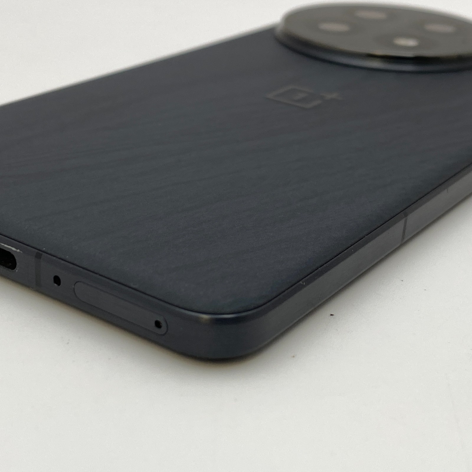 OnePlus 13 – 256GB – Black Eclipse (Unlocked) CPH2655 – Good Condition