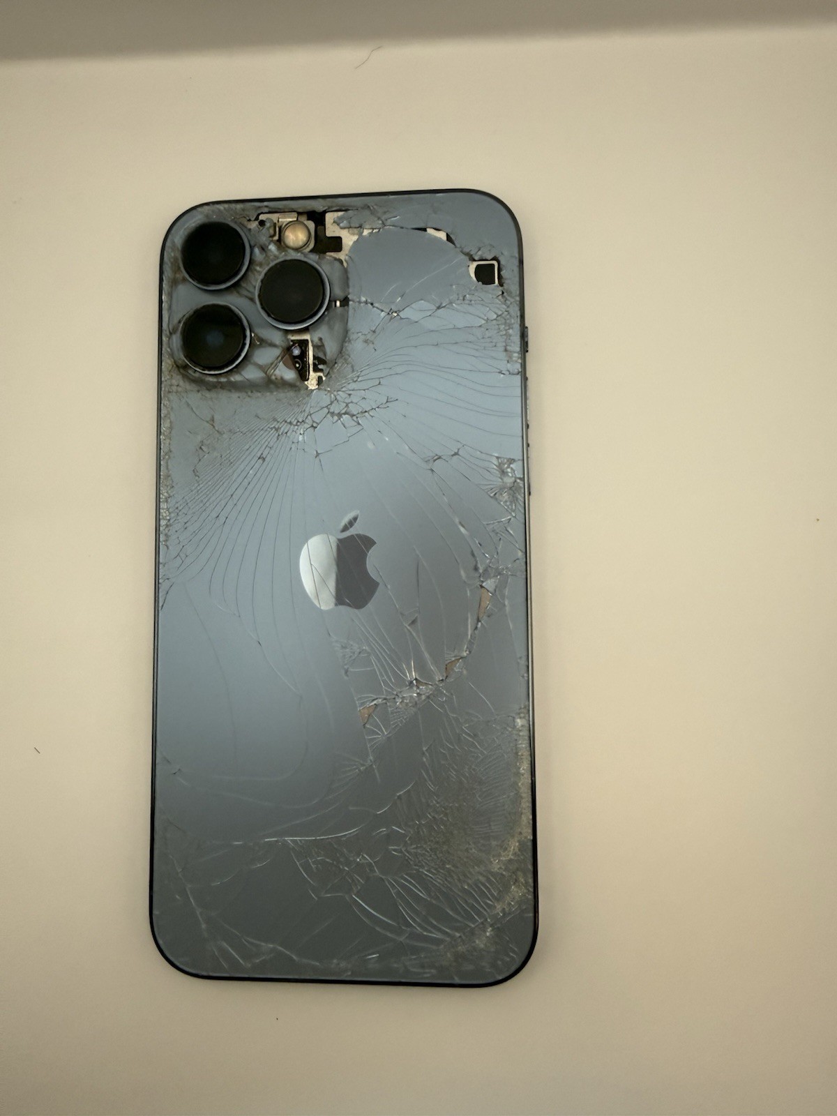 iphone 13 pro max 128gb unlocked Works Great See Pictures for more Detail