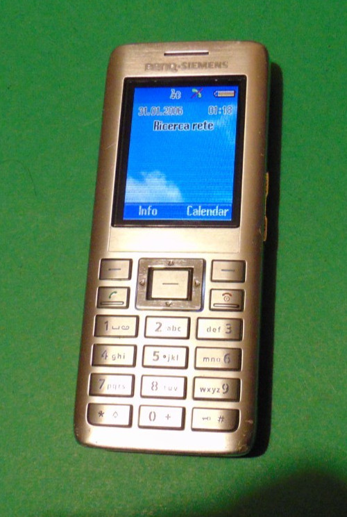 CELLPHONE – BENQ – SIEMENS S68 – WORKING + BOX, CD-MANUAL