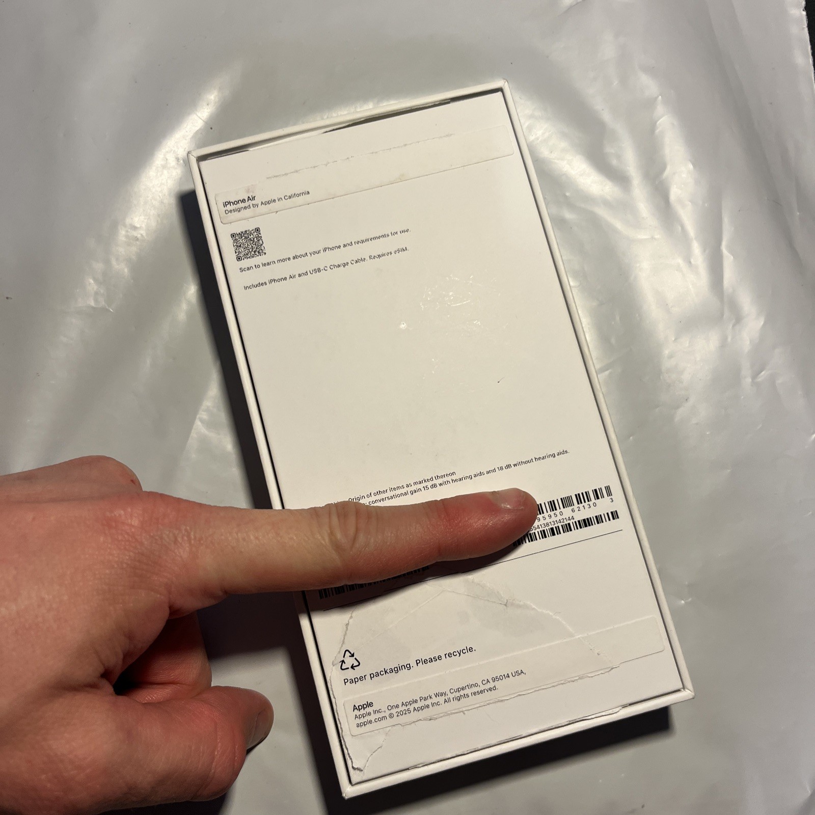 Apple iPhone 17 Air – 256GB ( Unlocked ) NEW (#625)