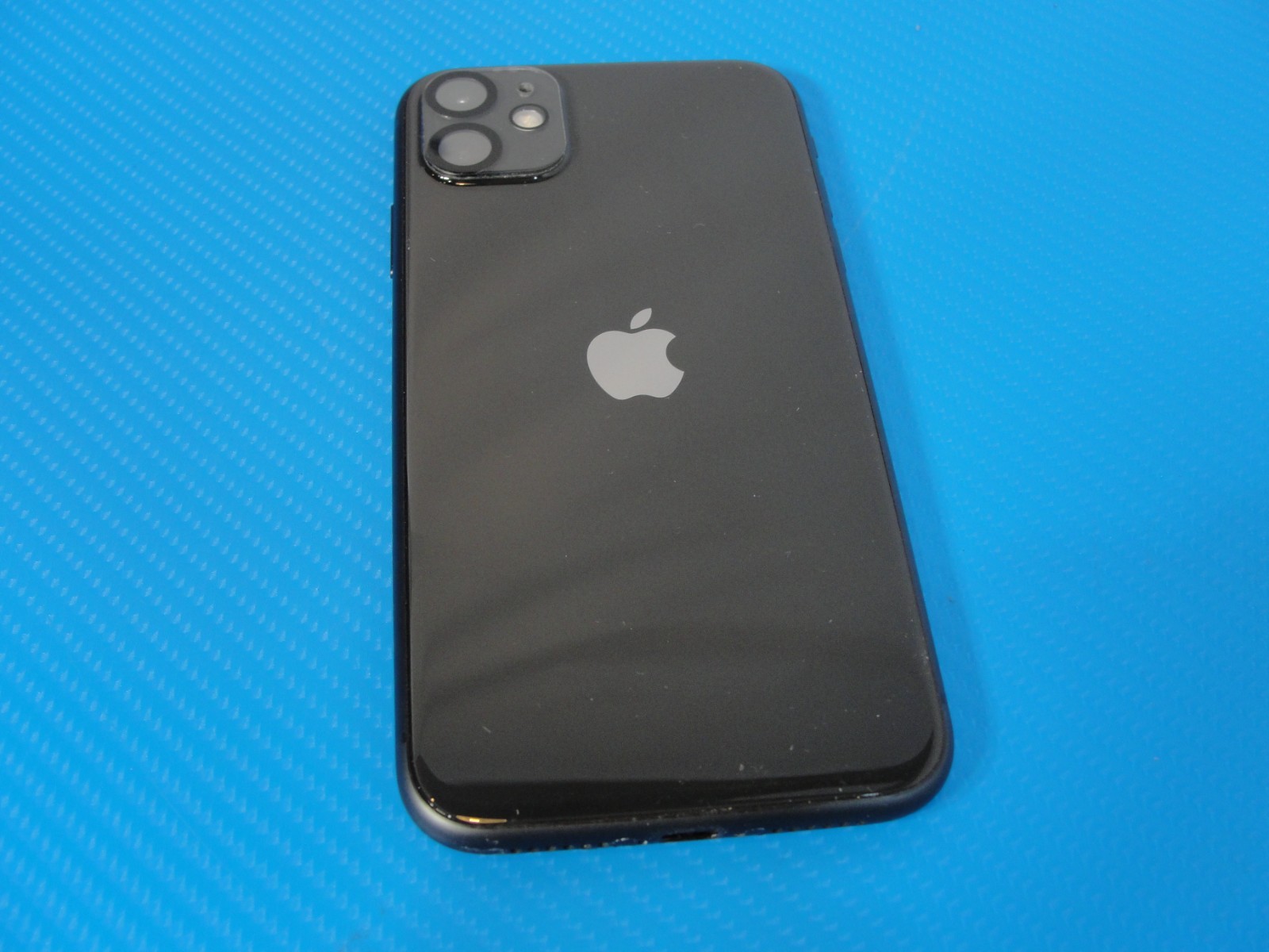 Apple iPhone 11 A2111 Spectrum 64GB Black /Dual SIM -eSIM /Good/Good Battery