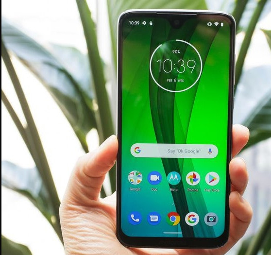 Unlocked Motorola Moto G7 XT1962-1Black 6.2″ LCD 4GB RAM 64GB Android Smartphone