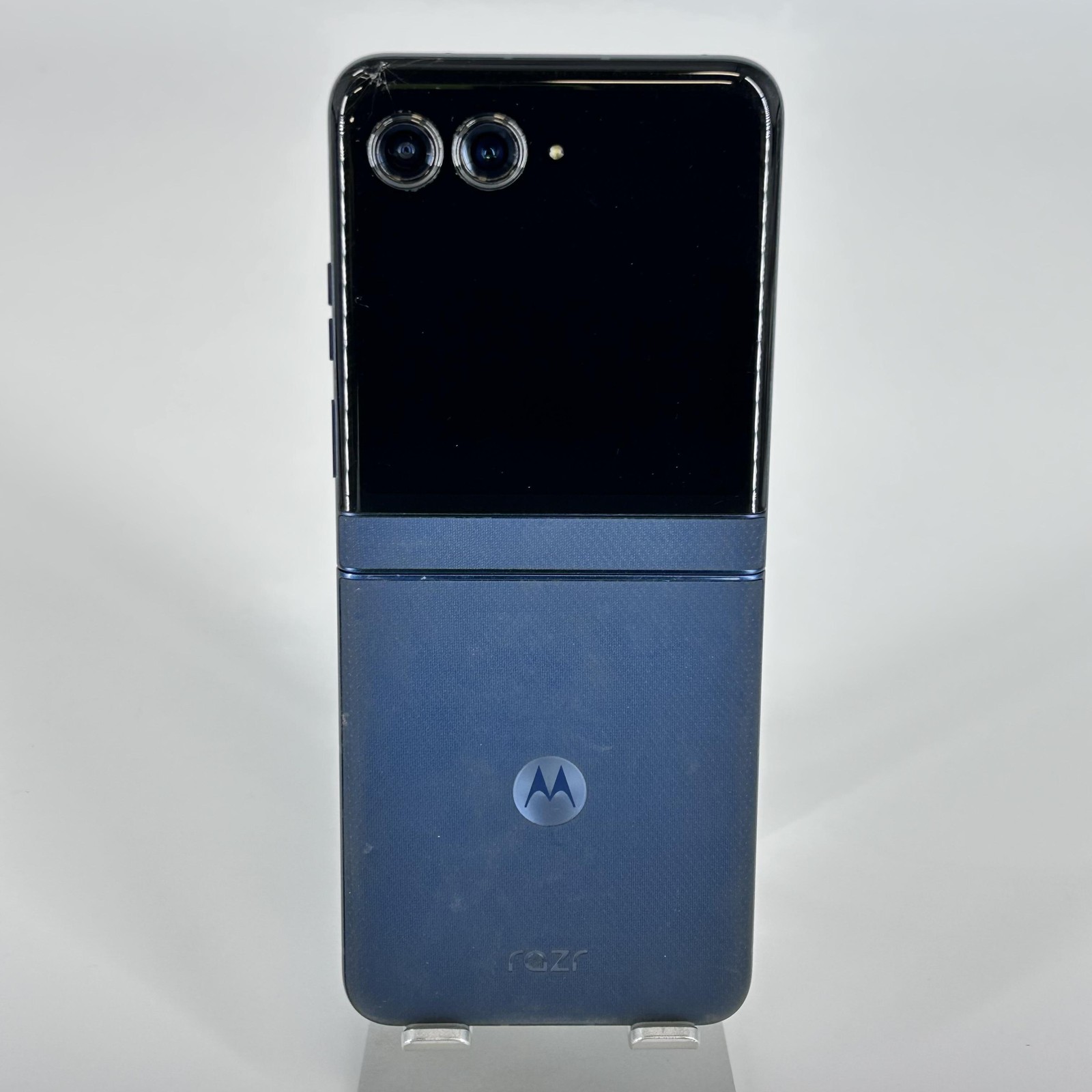 Motorola Razr (2025) Gibraltar Sea 256GB – T-Mobile – Back Glass Cracked
